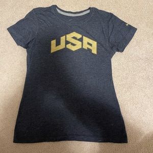 USA Nike top